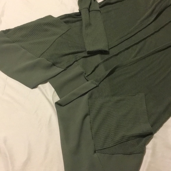 Princess by Vera wang cardigan - Picture 3 of 5